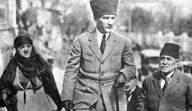 10 KASIM SÖZLERİ| Atatürk ile ilgili duygusal sözler resimli! 10 Kasım uzun, yeni durum mesajları!