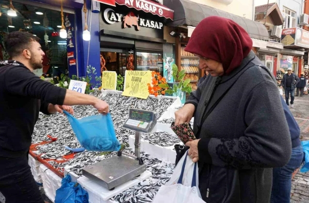 Hamsinin fiyatı ne kadar 2023? İstanbul, Ankara ve Bursa hamsinin kilosu ne kadar?